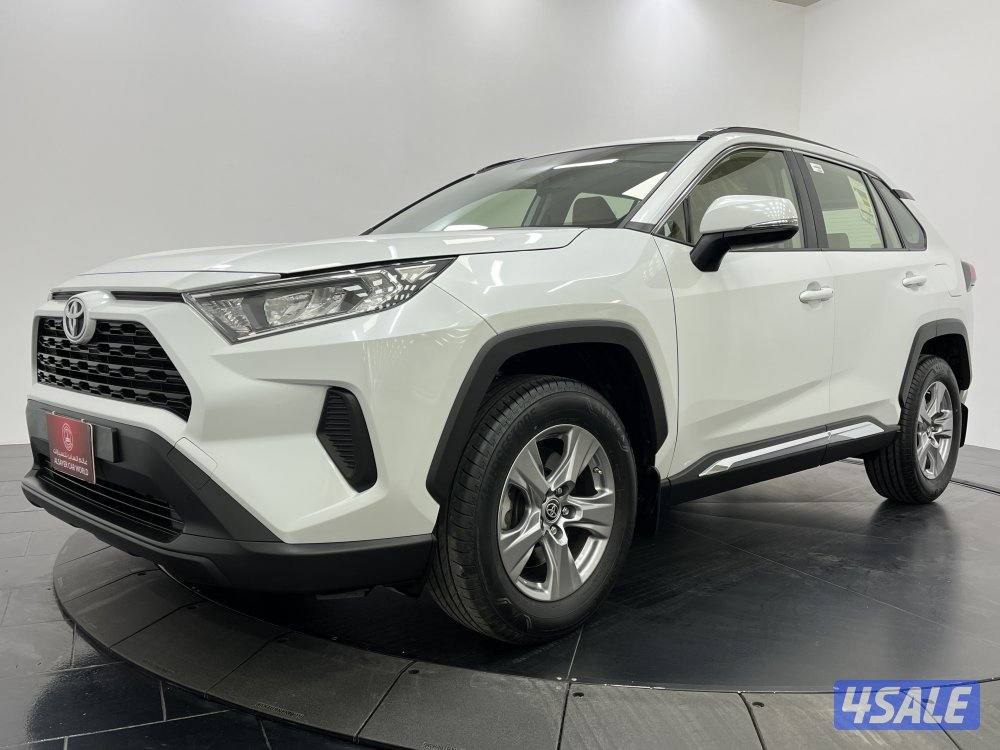 TOYOTA RAV401 4X2 STANDARD OPTION1