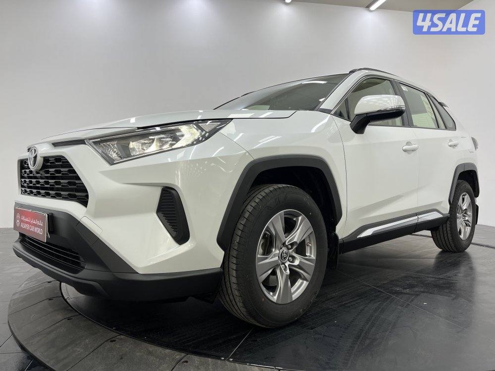 TOYOTA RAV401 4X2 STANDARD OPTION1