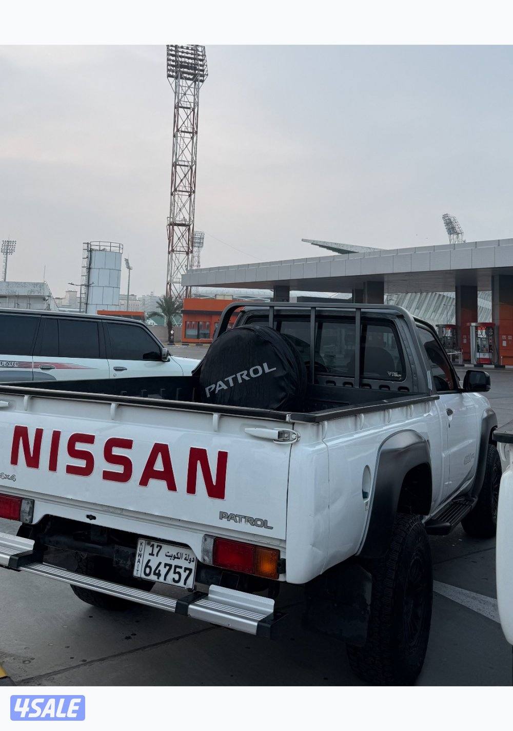 وانيت بيك اب نيسان1