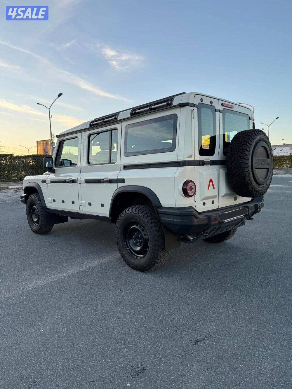 للبيع  اينوس 2023 اصفار  تحت الكفالة 5 سنوات لاارغب بالبدل2