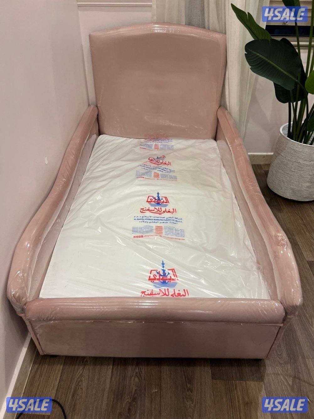 مالك السراير الأطفال مع الفرش9