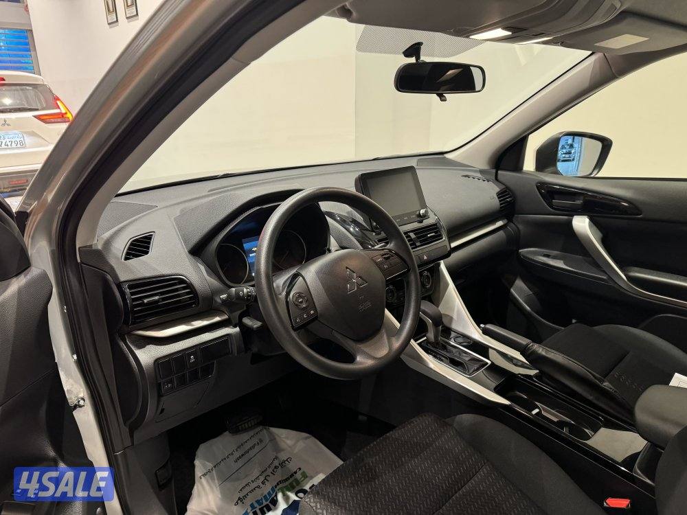 Mitsubishi eclipse cross5