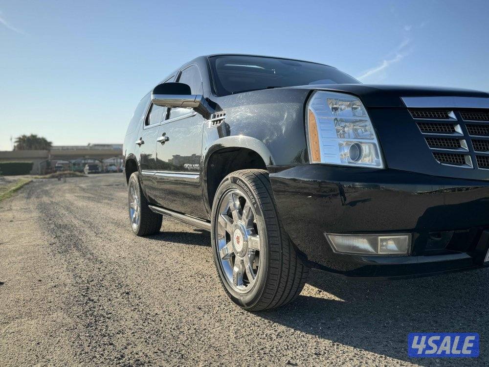 للبيع اسكاليد ٢٠١١1