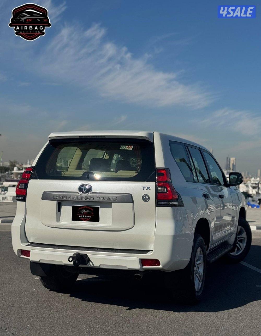 للبيع تويوتا برادو TX
موديل 2023 
عداد 18 الف 
سيرفس منتظم 
4 سلندر10