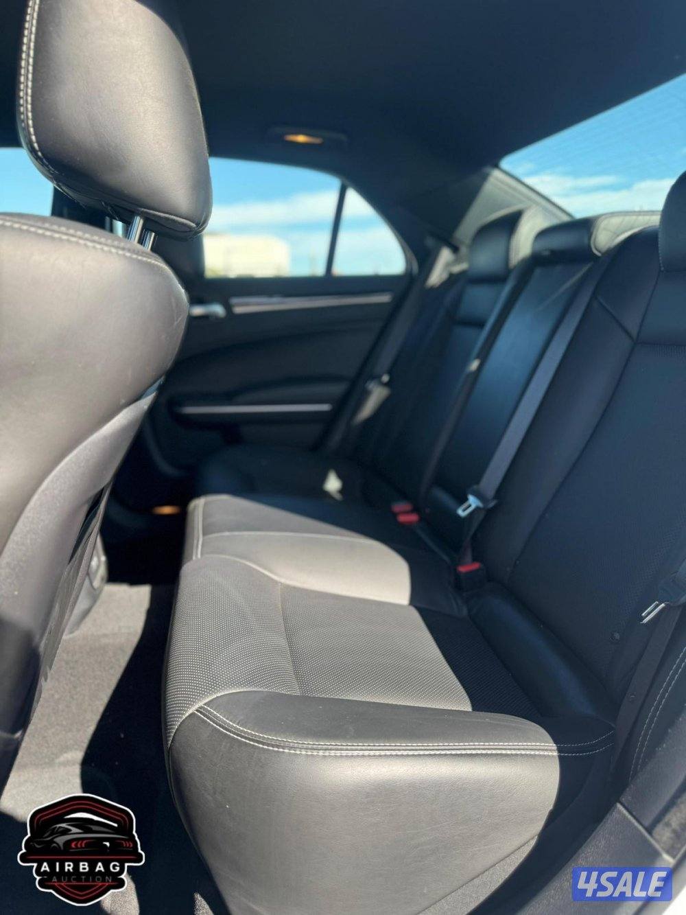 للبيع كرايزلر 300S
موديل 2021 
عداد 21 الف 
سيرفس وكاله 
6 سلندر11