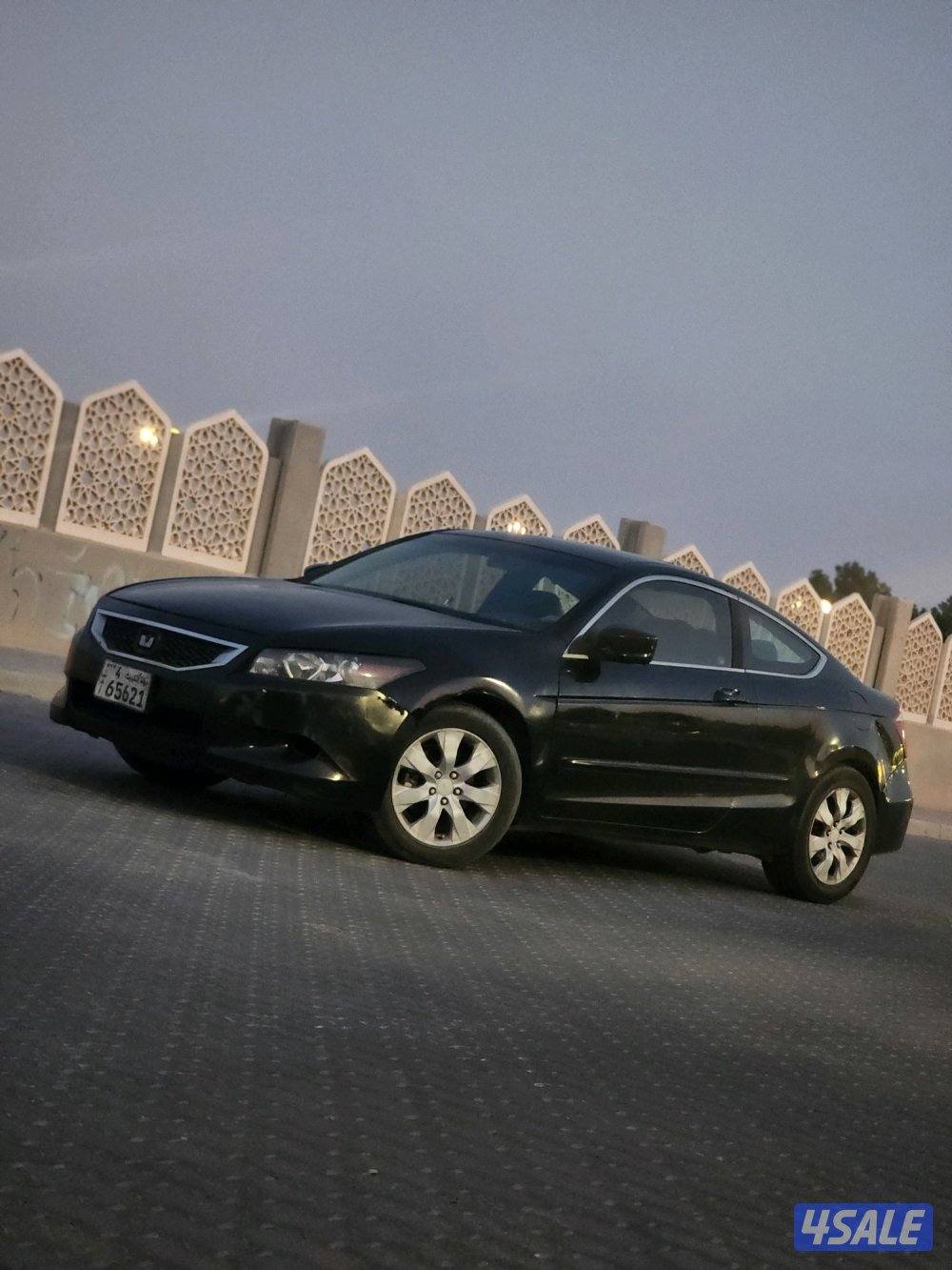 هوندا اكورد كوبيه 20102