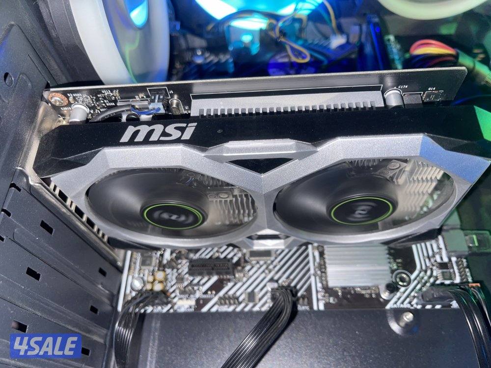 للبيع كرت شاشه 1650السعر قابل للتفاوض بلمعقول ارجو عدم بخس السعر1