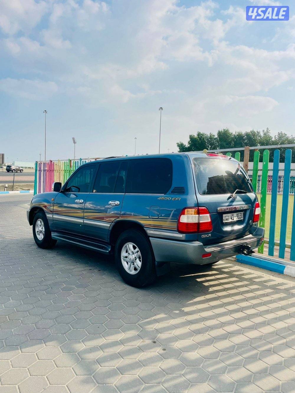 لاندكروزرGxR 2006 قير عادي محول1