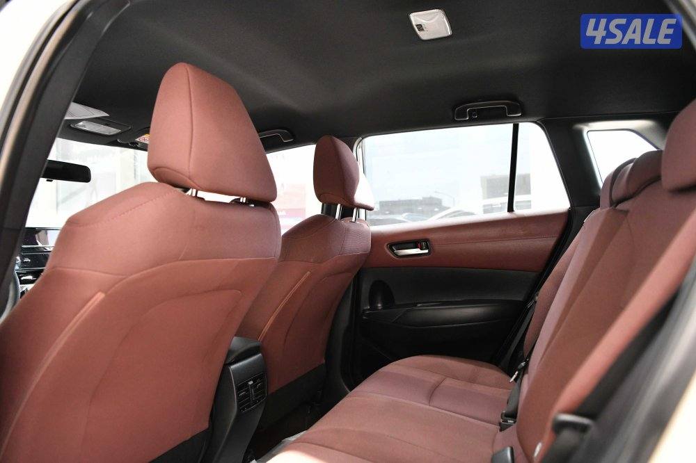 تويوتا كورولا كروس4