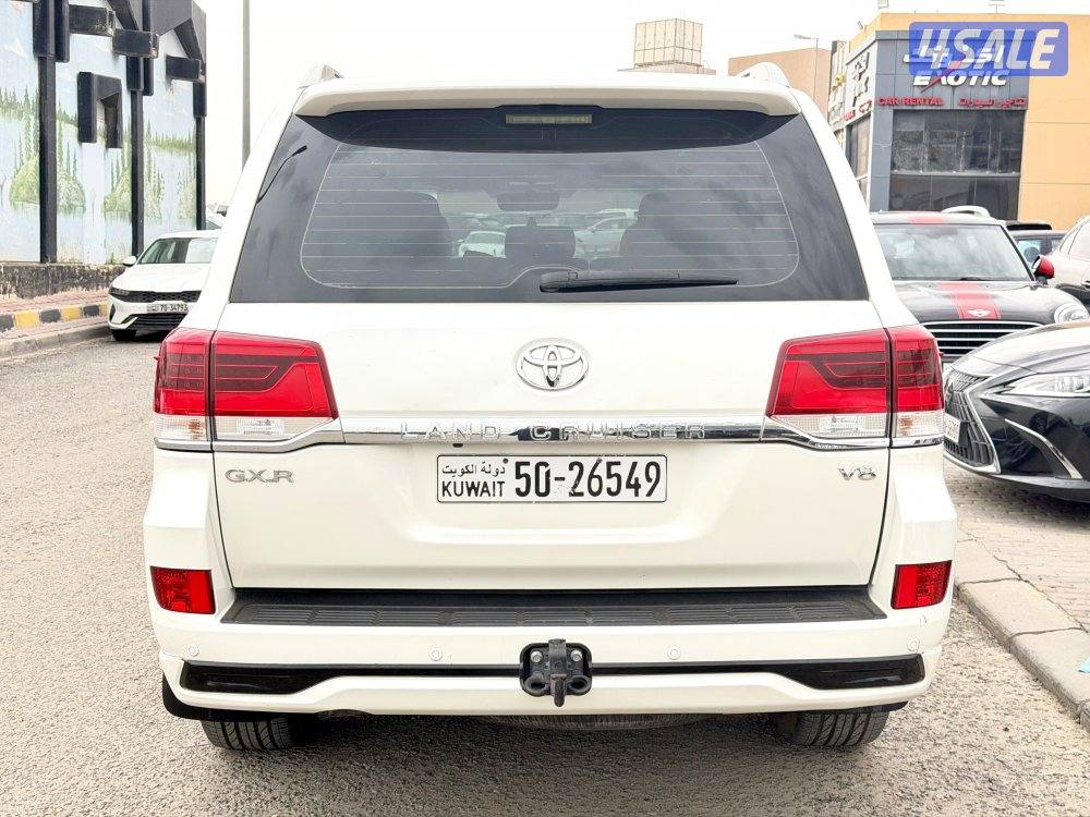 تويوتا لاندكروزر GXR  20177