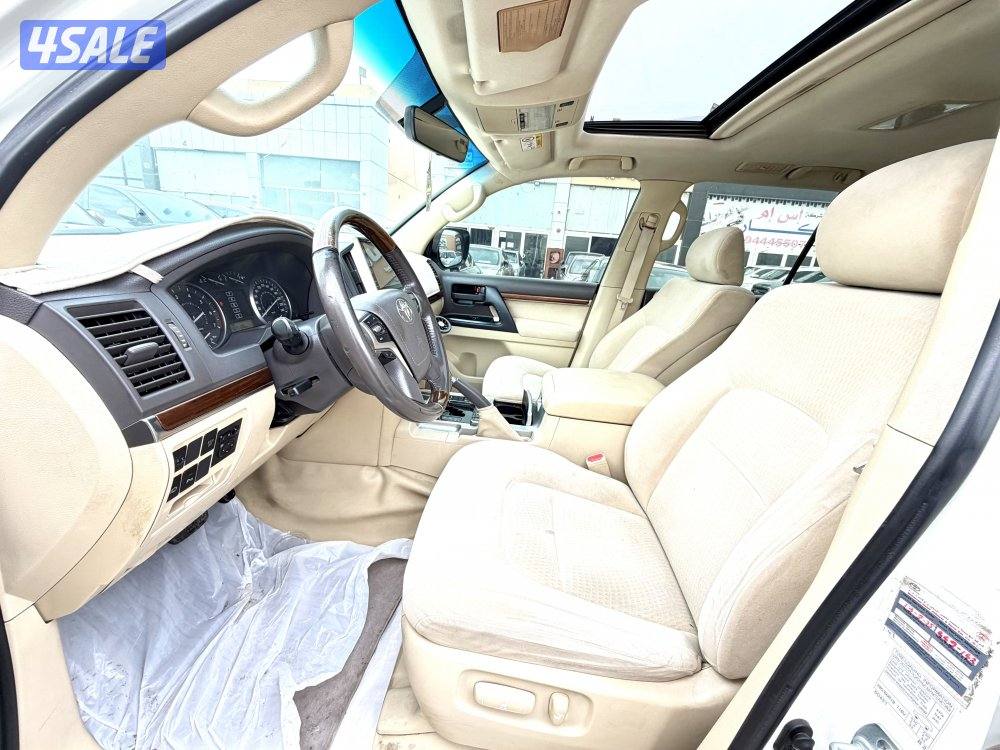 تويوتا لاندكروزر GXR  20178