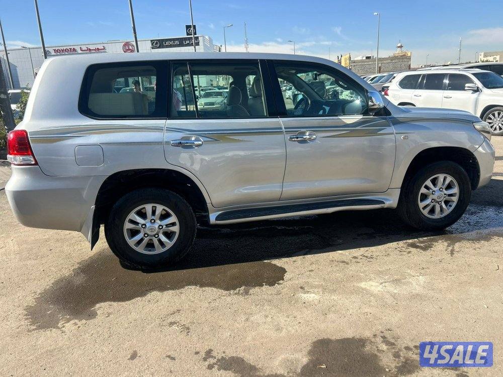تويوتا لاند كروزر VX.R -V8  موديل 2008 ماشى 358.000 k.m1