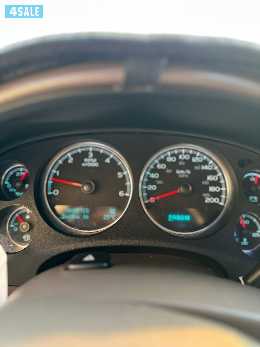 للبيع تاهو موديل ٢٠١٢ وارد الوكالة9