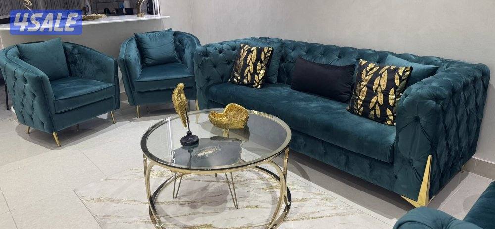 كنب جديد لم يستخدم من ابيات مع طاوله من ميداس1