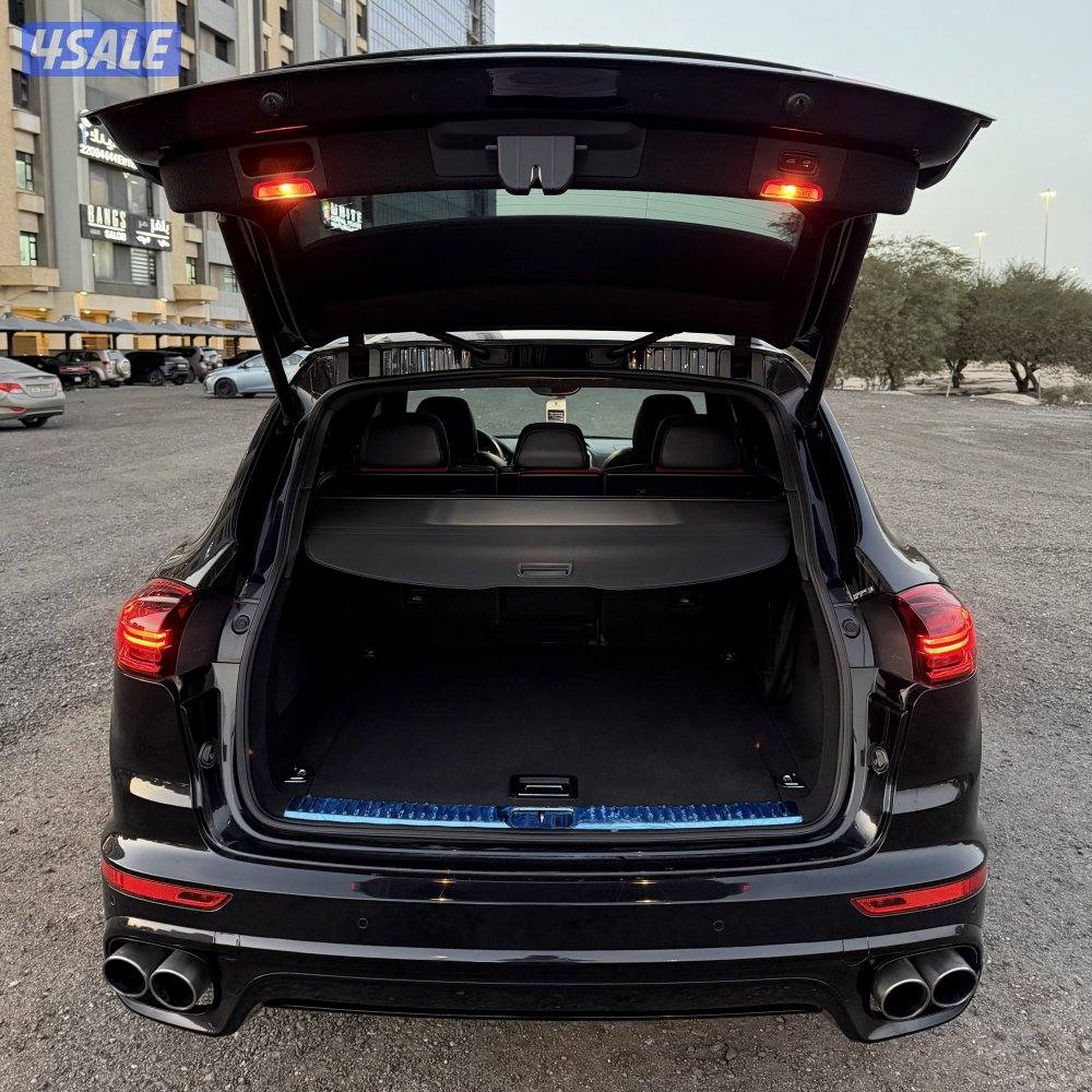 Porsche Cayenne S 3.6 V6 Twin Turbo6