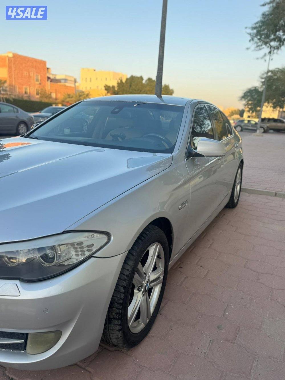 2011 بي ام دبليو 6 سلندر حجم 528i0