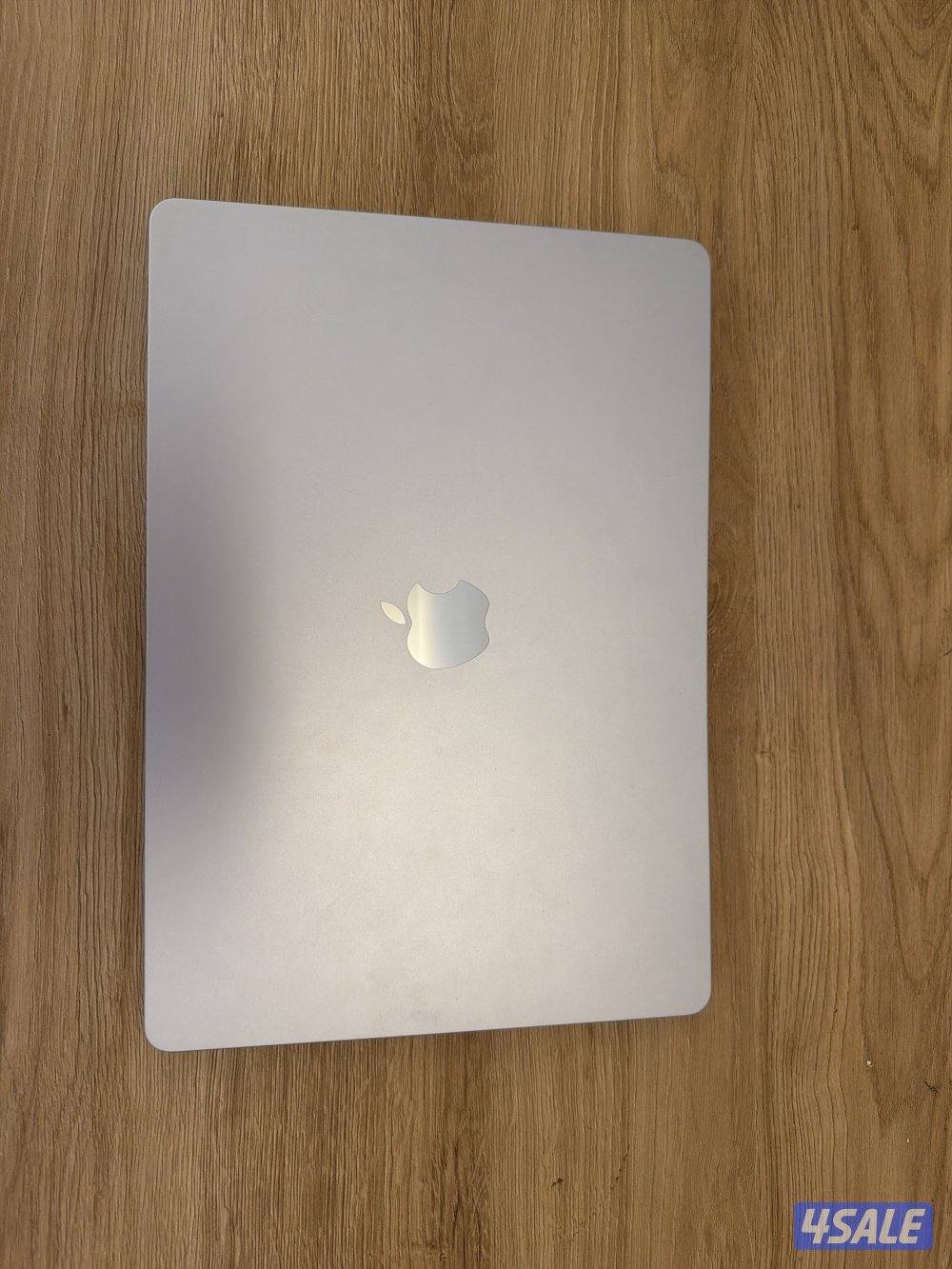 غرب عبدالله مبارك قطعه ٤ شارع ٤٢٥ منزل ٢٥٨0