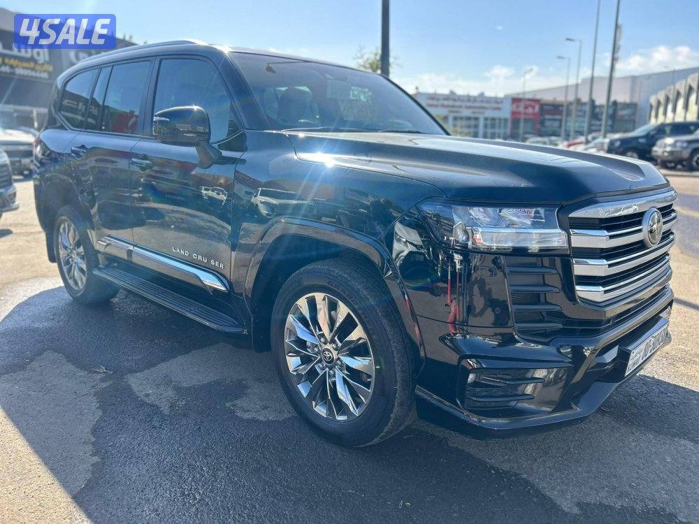 تويوتا لاند كروزر GX.R AEROs  twin turbo.V6 موديل 20241