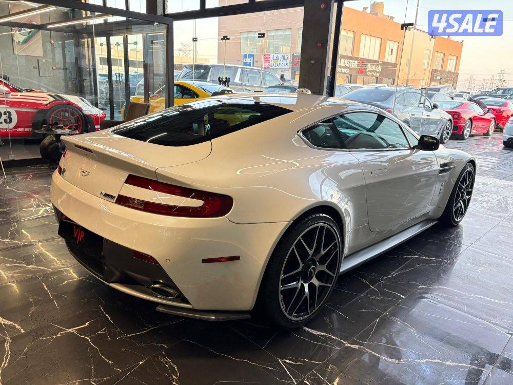 استون مارتن فانتج7