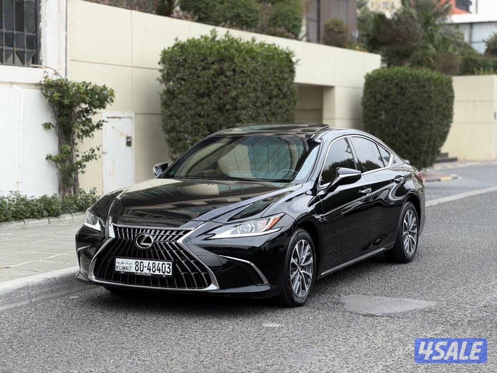 لكزس ES350 موديل 2024 تحت الكفالة وكالة الساير0