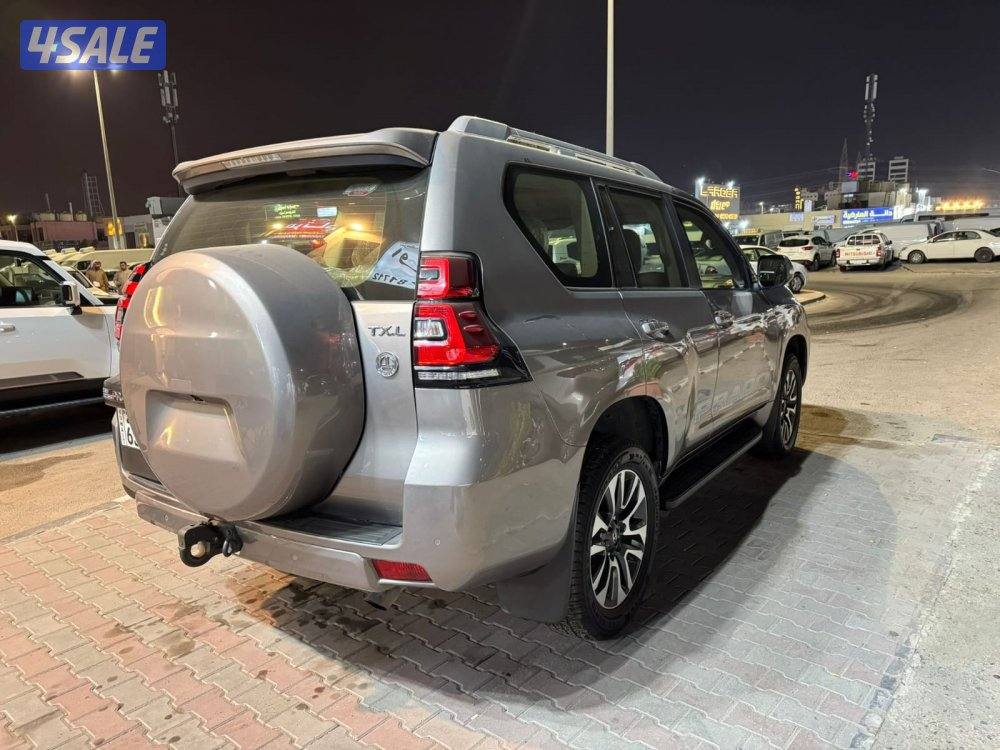 برادو TX.L ٢٠٢٢ الساير عداد ١٢٨ ألف شرط الفحص صبغ وكاله عدا باب الدبه4