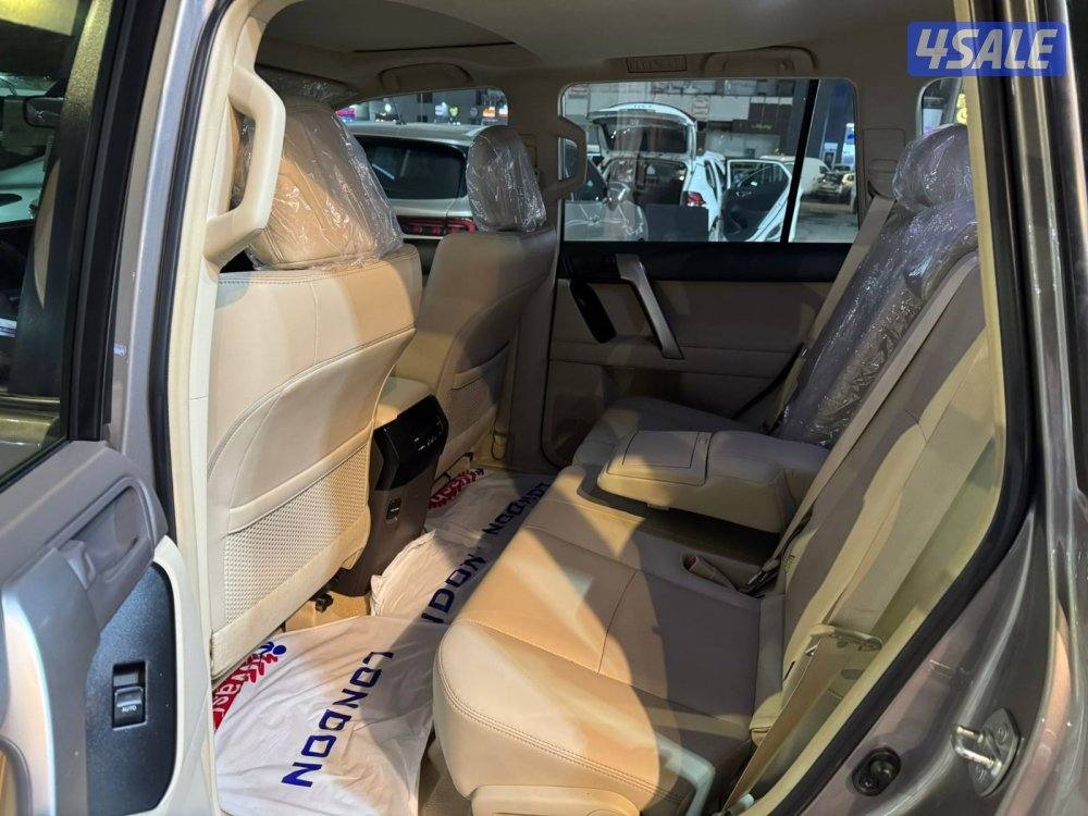 برادو TX.L ٢٠٢٢ الساير عداد ١٢٨ ألف شرط الفحص صبغ وكاله عدا باب الدبه6