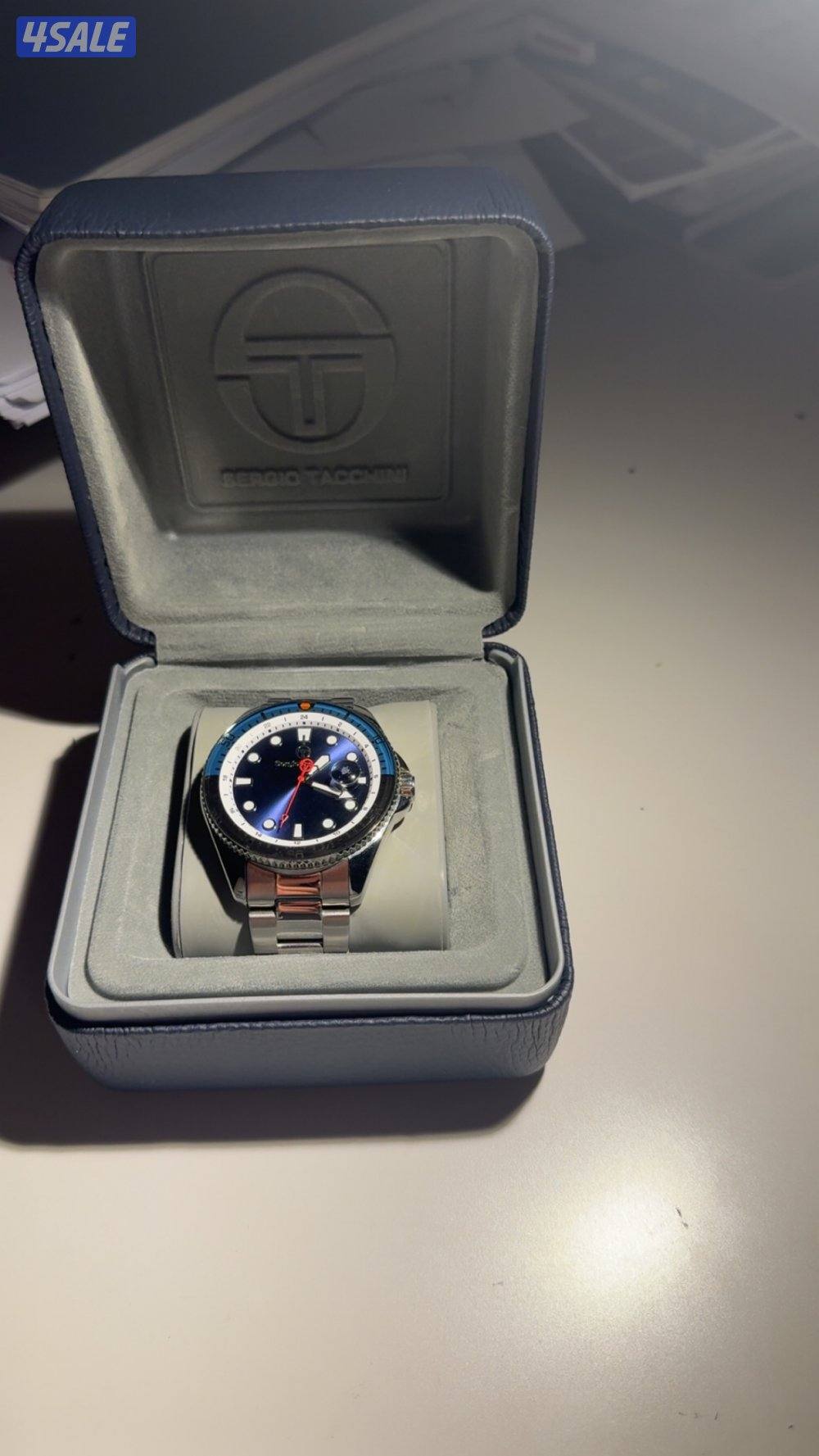 ساعة SERGIO TACCHINI نظيفة  شاريها ب 65 دينار والان 302