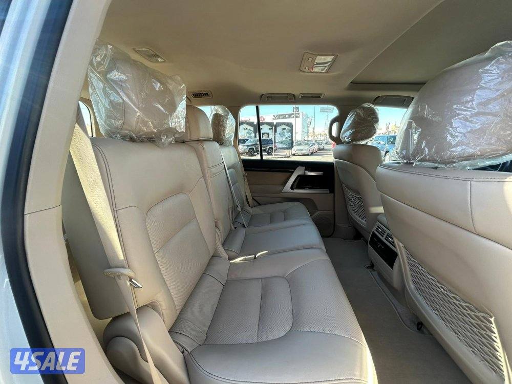 لاند كروزر GX.R-قراند تورينق .V8 موديل 2020 ماشى 224.000 k.m4