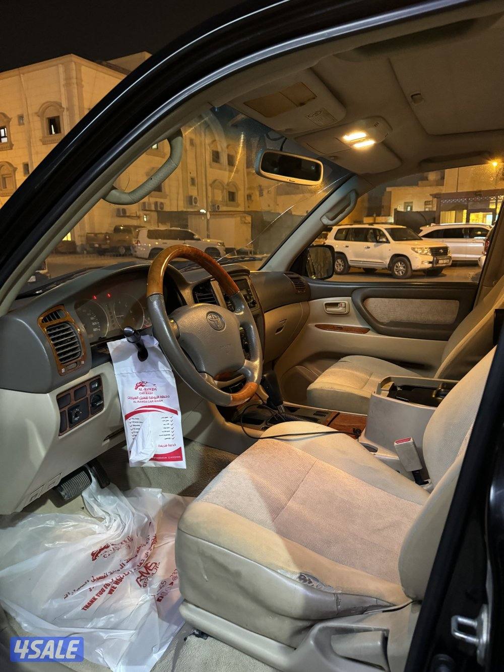 للبيع لاند موديل 20042