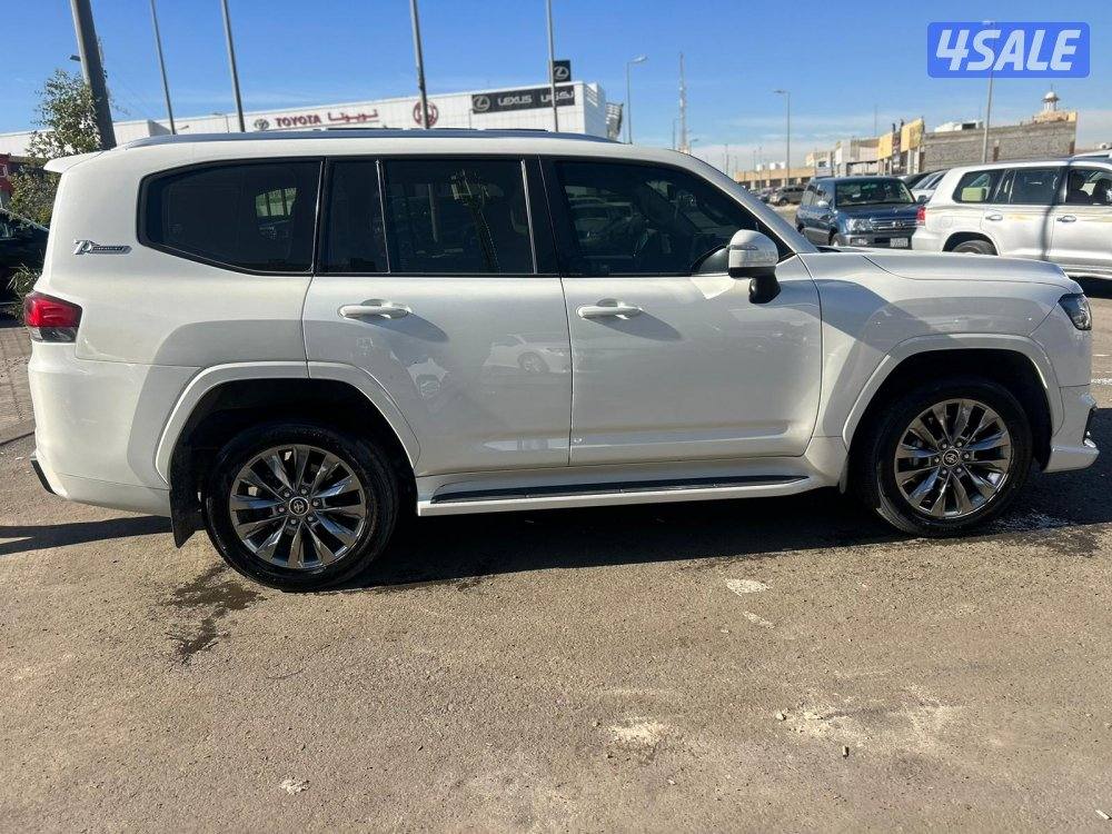 تويوتا لاند كروزر GX.R AEROs  twin turbo.V6 موديل 2022 ماشى 157.000 k3