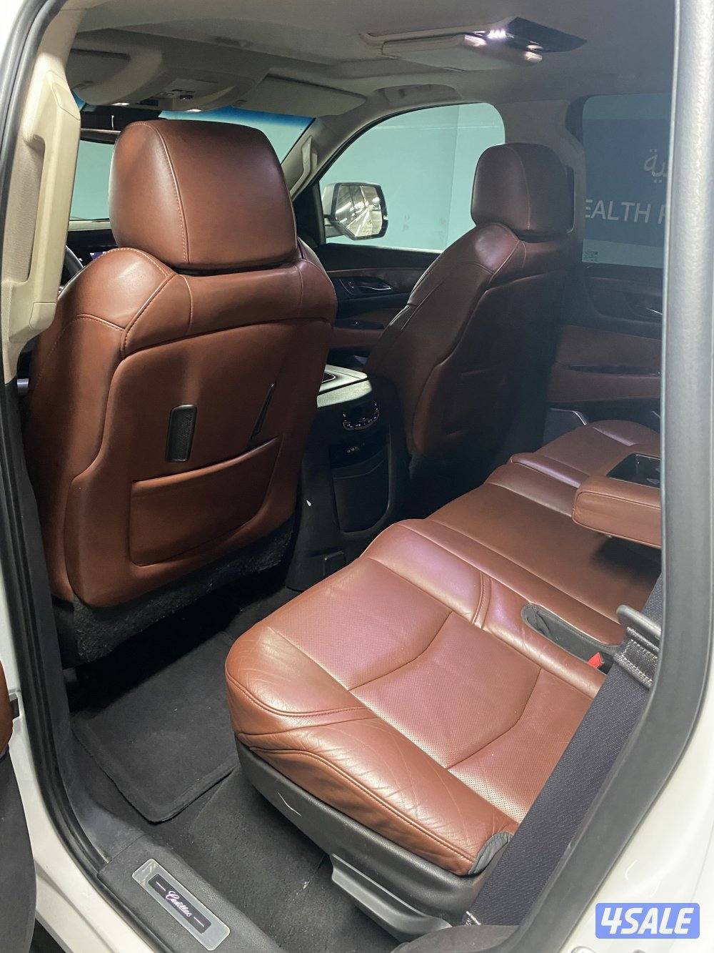 اسكاليد 2016 بريميوم كامل المواصفات6