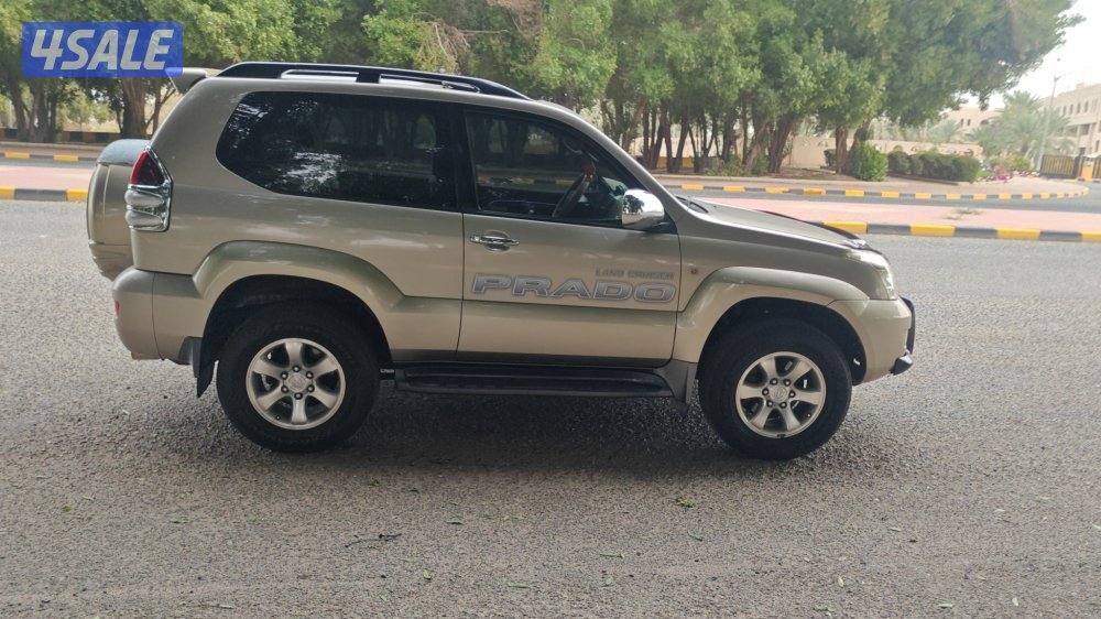 للبيع برادو 4سلندر باب واحد بحاله نادره شرط الفحص بالكامل4