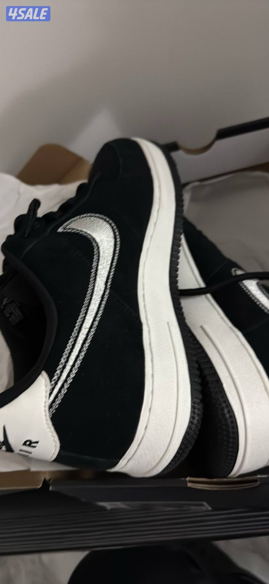 Nike AIR FORCE 1 (Size 44) (ORIGINAL) (Brand New)2