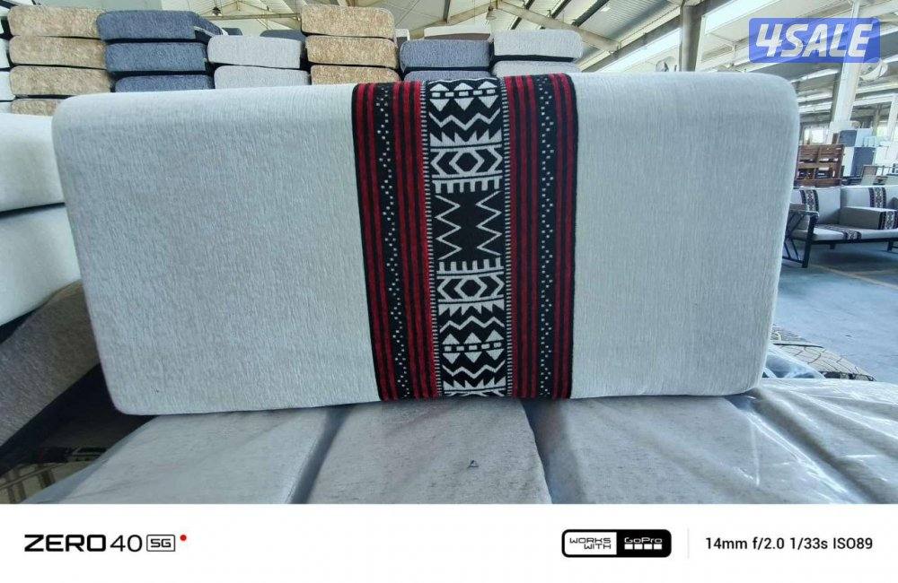 زوالي قص تركي مساند ضهر وتنجيد ونقشات حفر يدوي ورضيات باركية بلاستك 🇧6