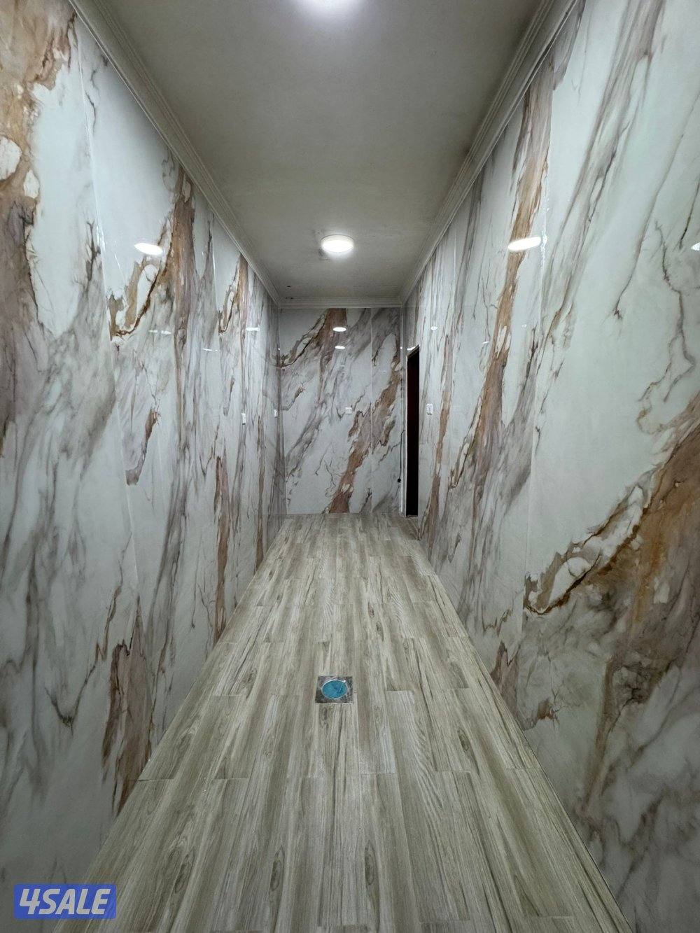 أرضيات باركيه خشب وبلاستيك  ورق جدران10