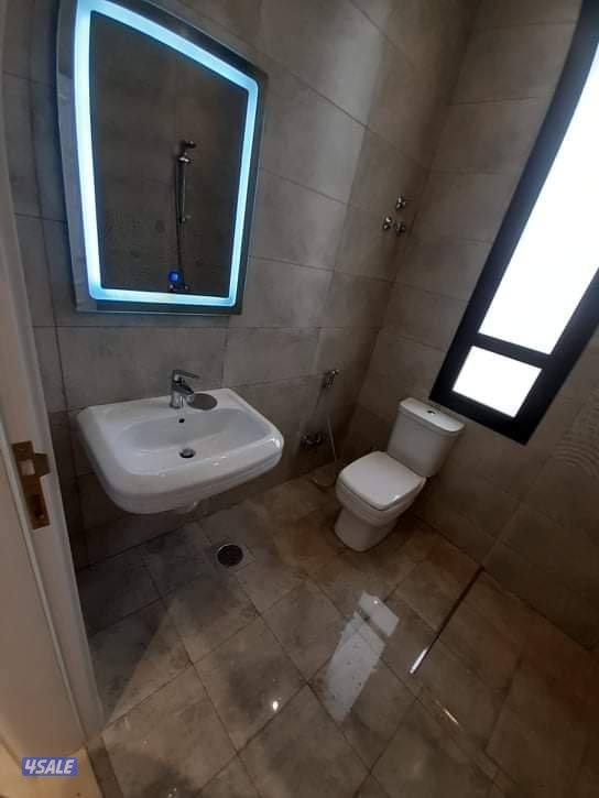 فنى صحى صيانة الحمامات وتمديد وتشطيب وتركيب وتبديل السخان4