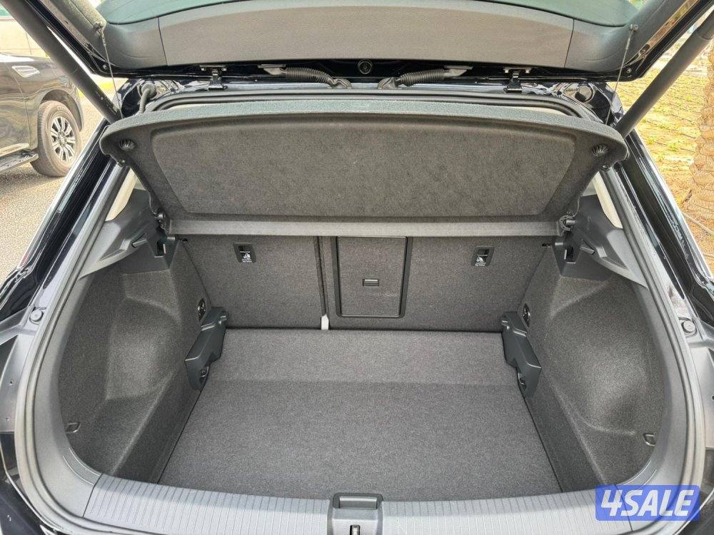 فولكي تي روك 2024 ماشي 32 تظيف جدا تحت الكفاله + سيرفس مجاني15