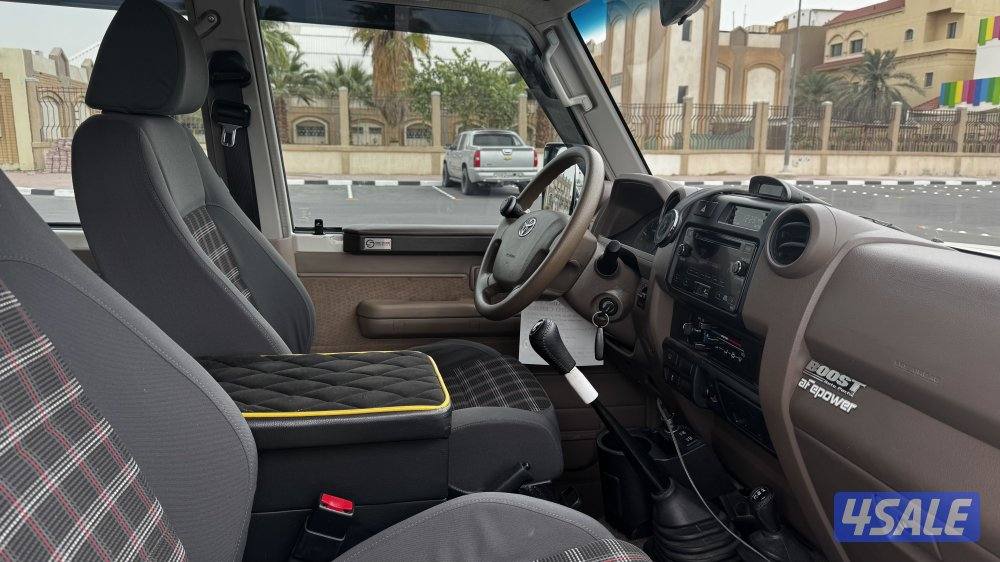 تويوتا نص lc763