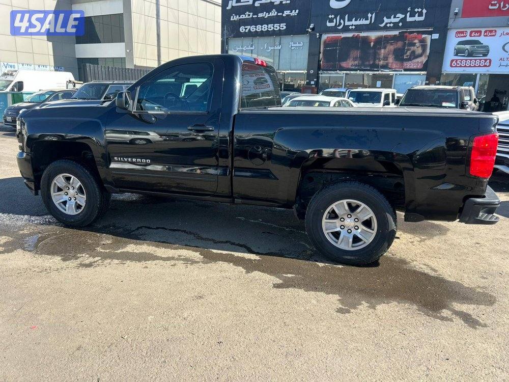 شيفرولية سلفرادو 1500 موديل 2018 ماشى 174.000 k.m  وارد الغانم .3