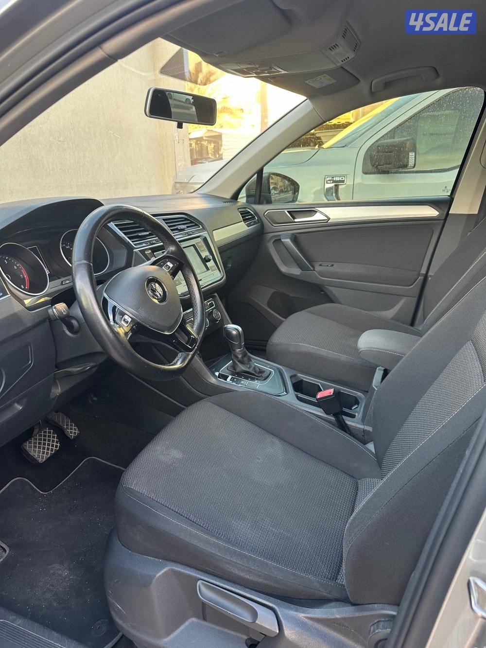 للبيع سيارة فولكس (تقوان) موديل ٢٠١٨، وكالة4