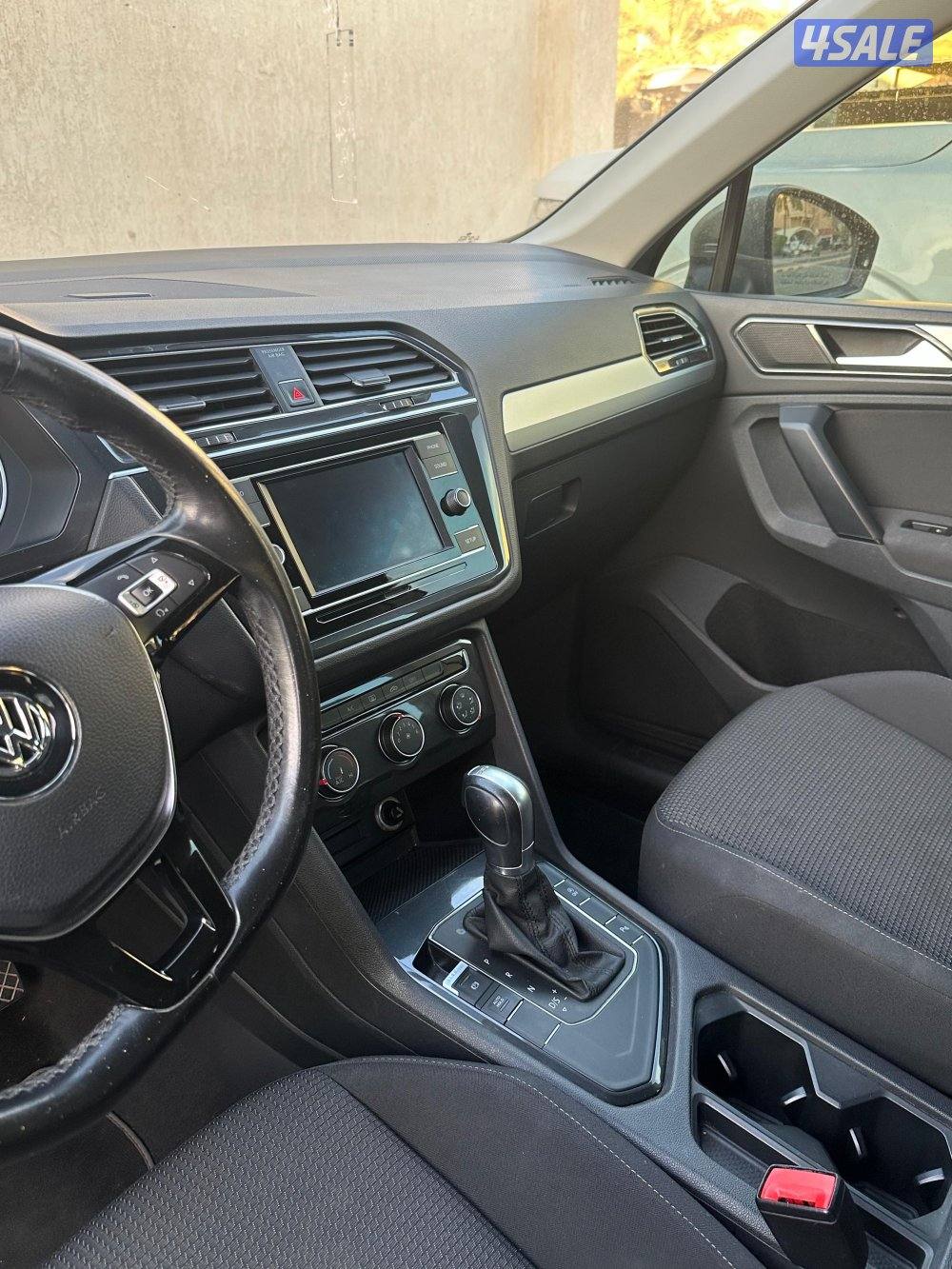 للبيع سيارة فولكس (تقوان) موديل ٢٠١٨، وكالة5