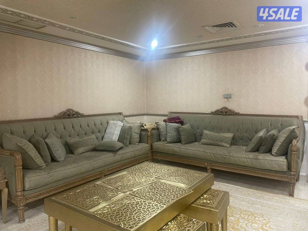 صاله استقبال عباره كنبات. فخمه وراقيه جدا من خشب السنديان0