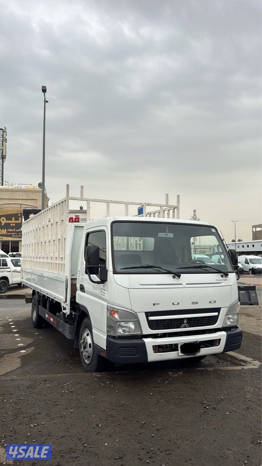 هاف لوري ميتسوبيشي 5 متر ونص.2