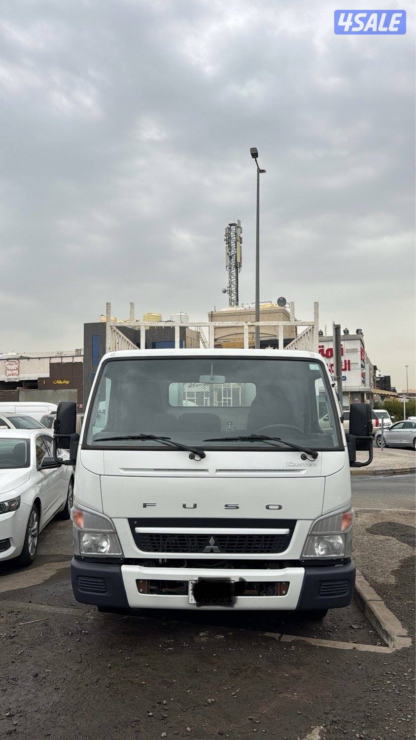هاف لوري ميتسوبيشي 5 متر ونص.4