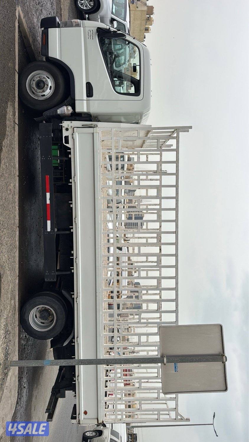 هاف لوري ميتسوبيشي 5 متر ونص.5