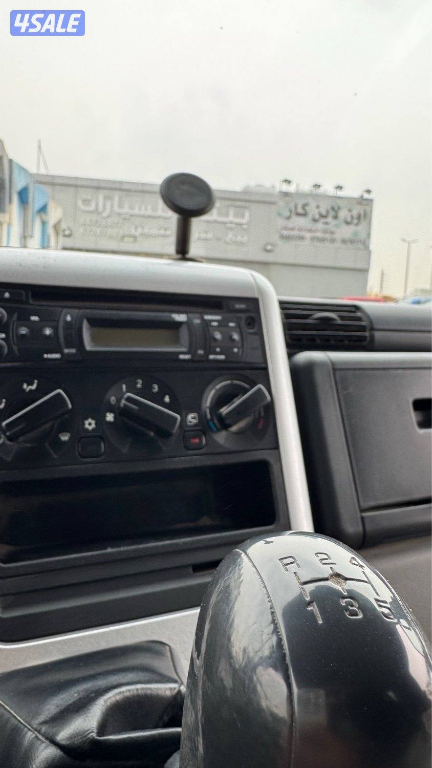 هاف لوري ميتسوبيشي 5 متر ونص.8