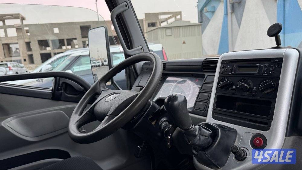 هاف لوري ميتسوبيشي 5 متر ونص.9