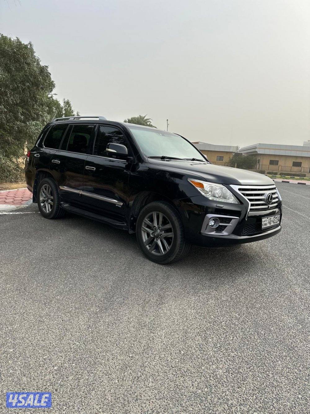 للبيع LX موديل 20114