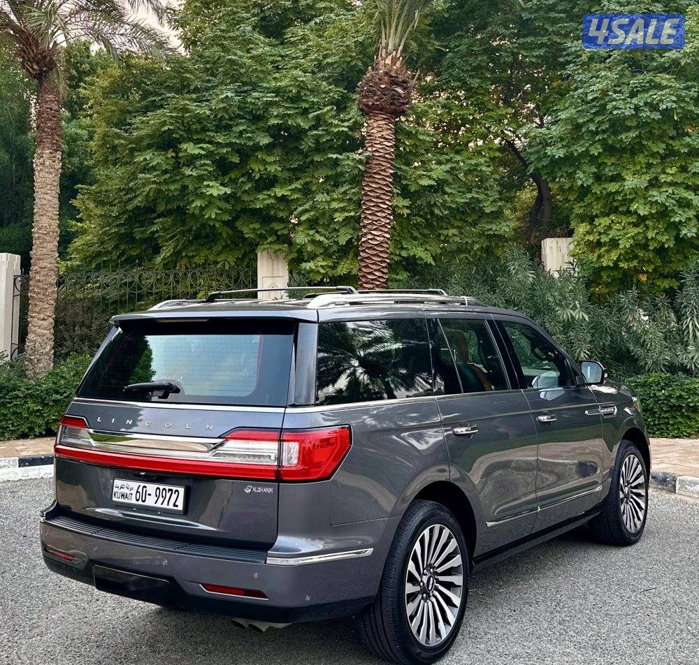 نافيجتور 2021 كامل المواصفات الدرجه الاولي عداد 19 الف تحت الكفاله2