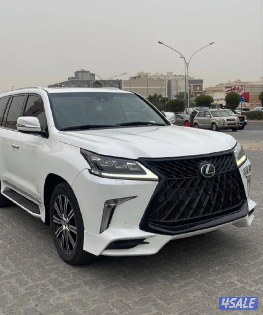 للبيع جيب لكزس 2017 الدرجة الاولى2
